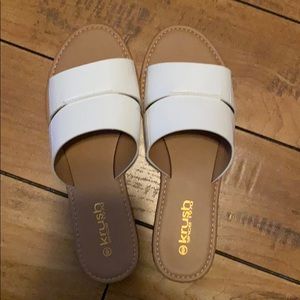 Croc peep toe sliders